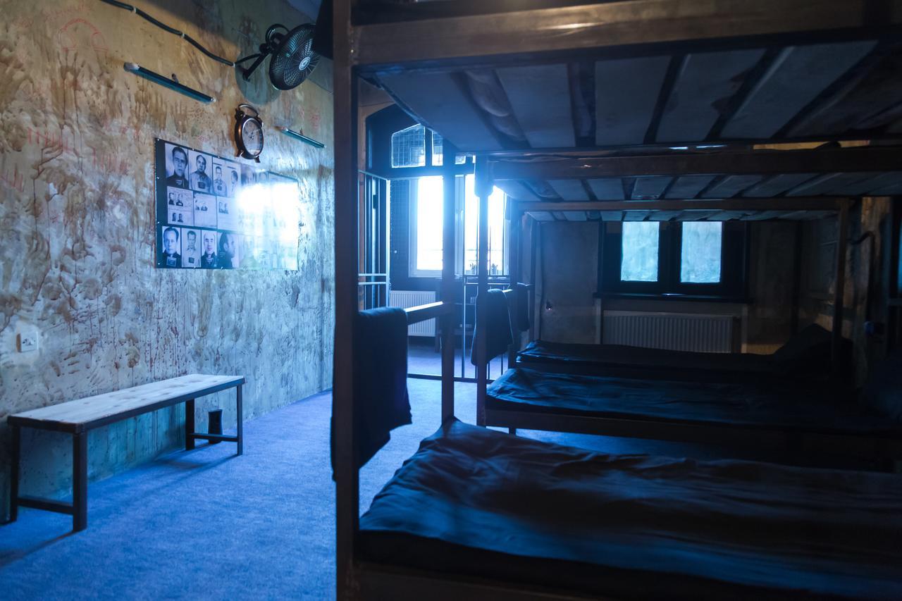Alcatraz Jail-Hostel Tbilisi Exteriör bild