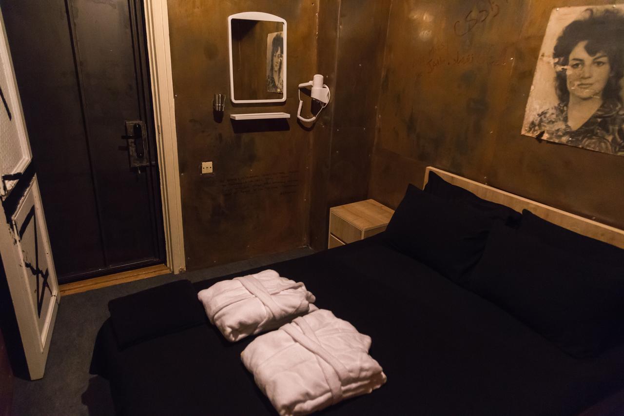 Alcatraz Jail-Hostel Tbilisi Exteriör bild