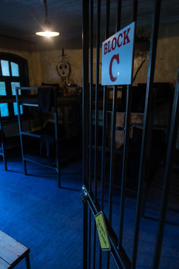 Alcatraz Jail-Hostel Tbilisi Exteriör bild
